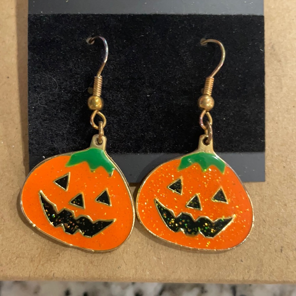 Sparkly jack o lantern dangle earrings